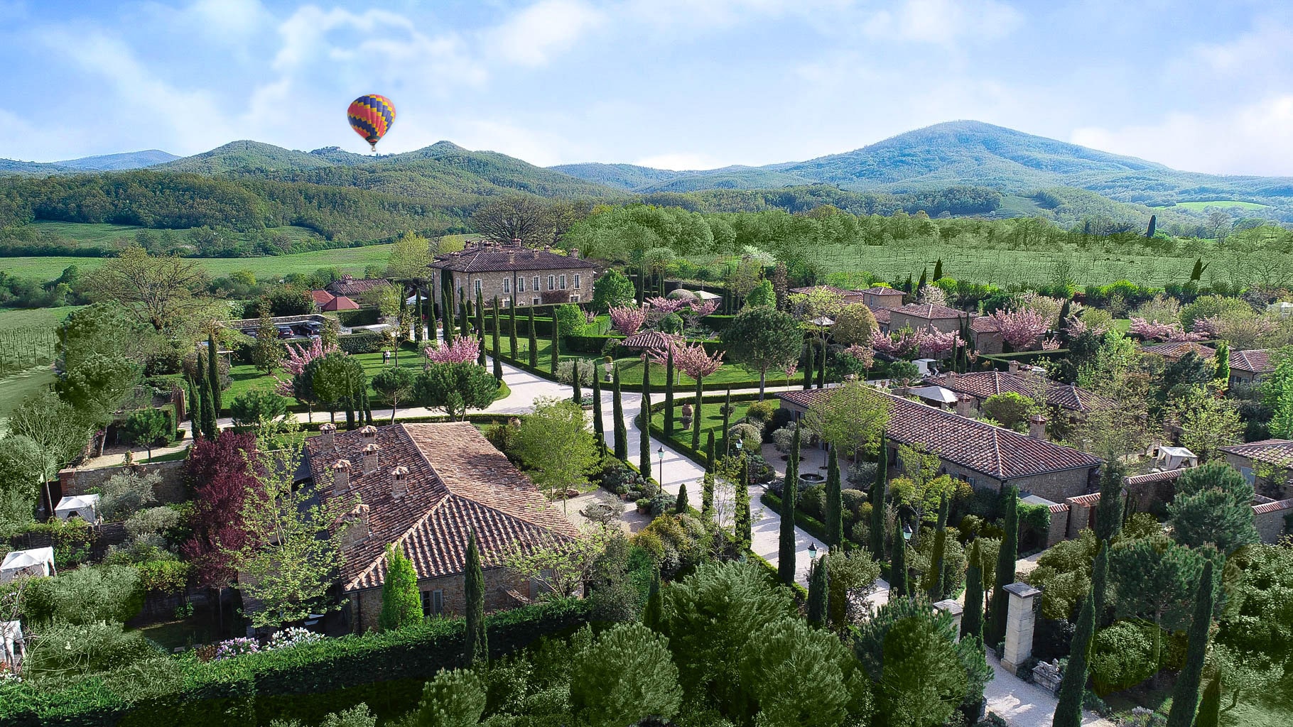 Hot air ballooning above Borgo Santo Pietro estate